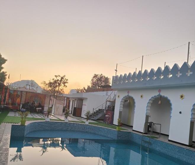 Bed and Breakfast Cafe Cabana And Staycation