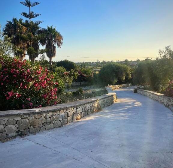 住宿加早餐  Farfalla Blu