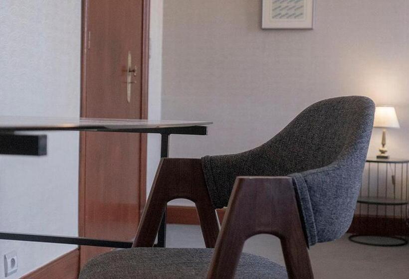 민박 Residence Midi