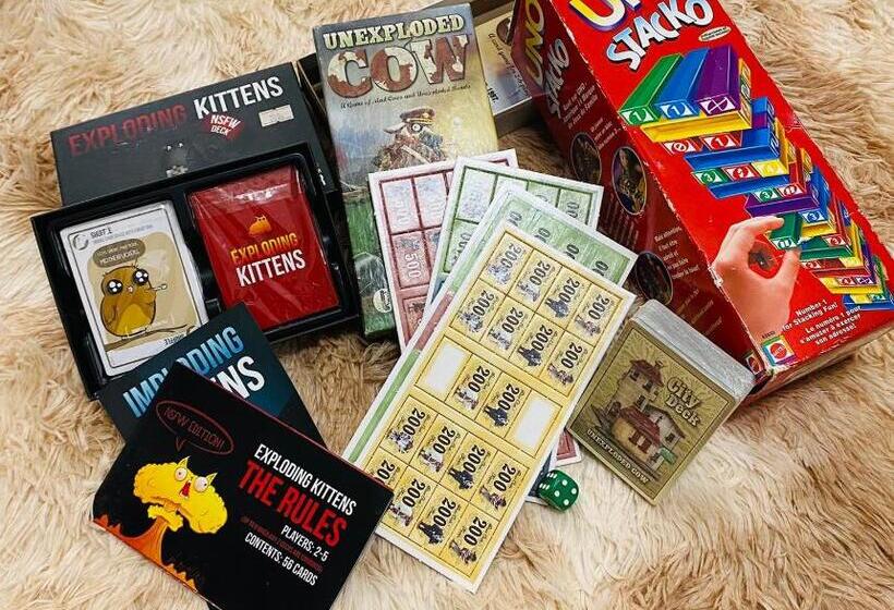 تختخواب و صبحانه The Cuddle Crib Staycation Cozy Quezon City