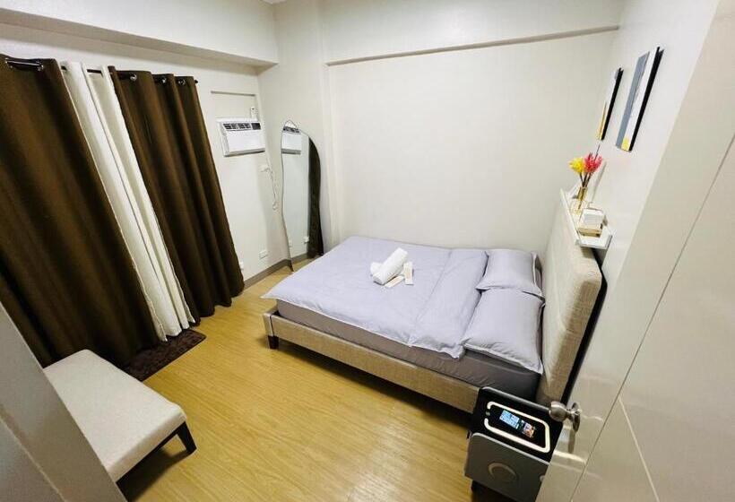 تختخواب و صبحانه The Cuddle Crib Staycation Cozy Quezon City