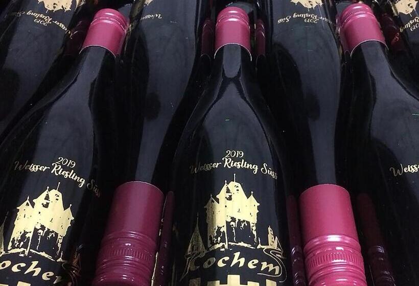 ベッドアンドブレックファースト Weingut Und Pension Markus Kochems