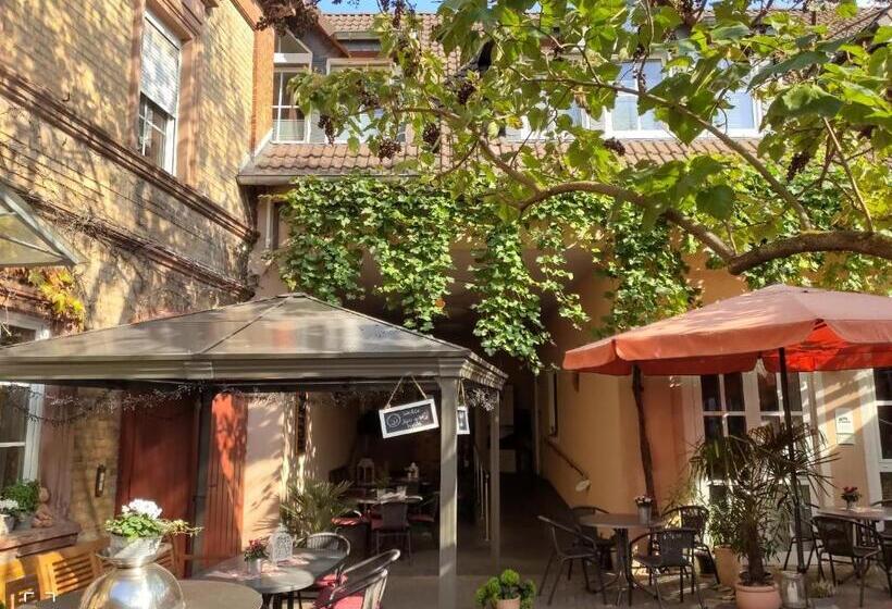 Bed and Breakfast Weingut Weinstube Weinhotel Wolf