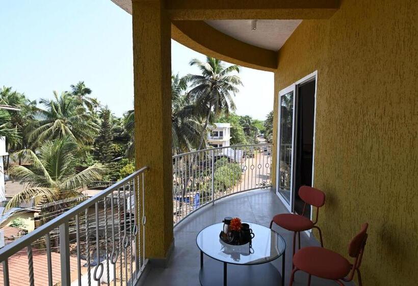 Bedzzz Xclusiv Morjim, Goa By Leisure Hotels