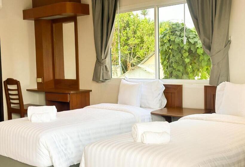 Botanic Boutique Hotel Surin Beach