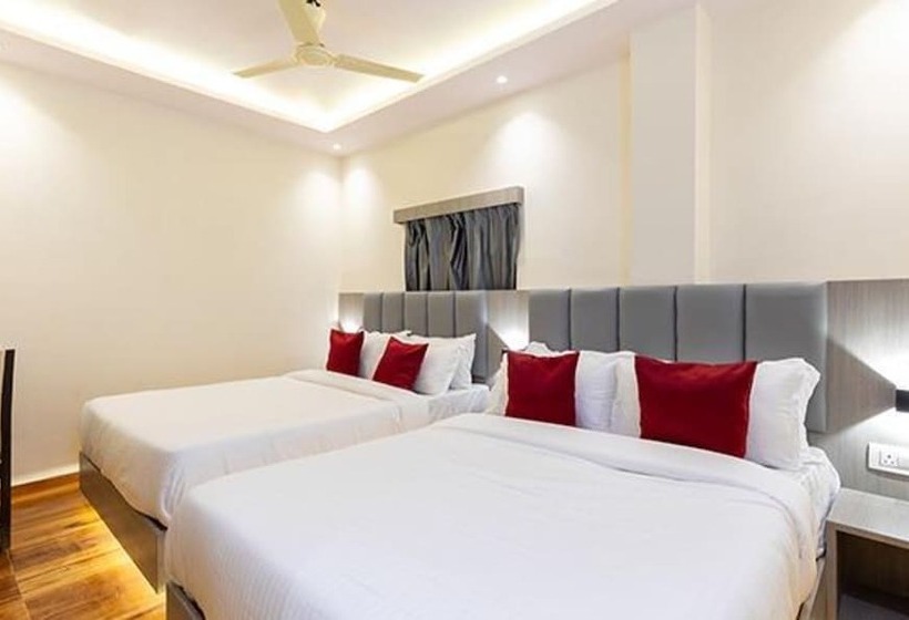 هتل Fabexpress Green House