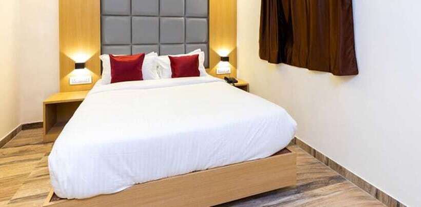 هتل Fabexpress Green House