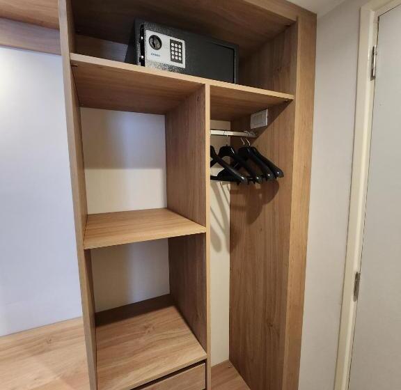 هتل Amerian Rio Cuarto Apart & Suites