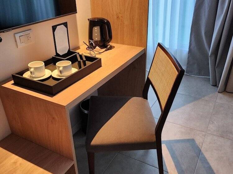 فندق Amerian Rio Cuarto Apart & Suites