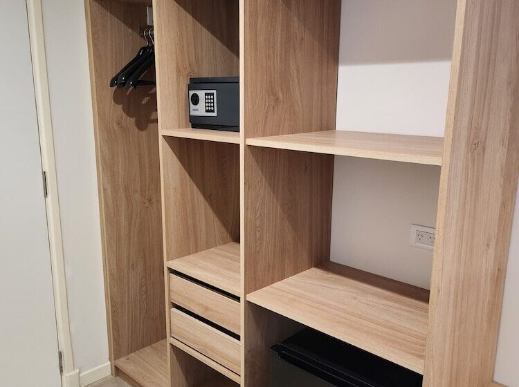 فندق Amerian Rio Cuarto Apart & Suites