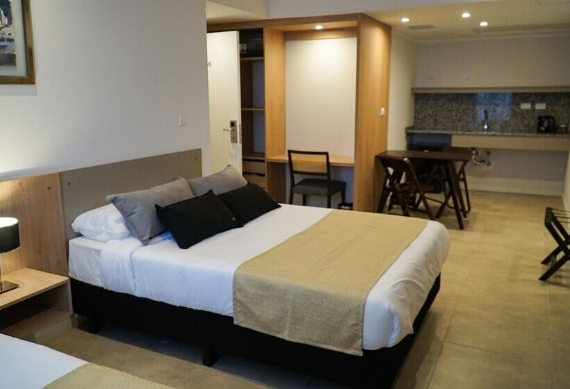 هتل Amerian Rio Cuarto Apart & Suites