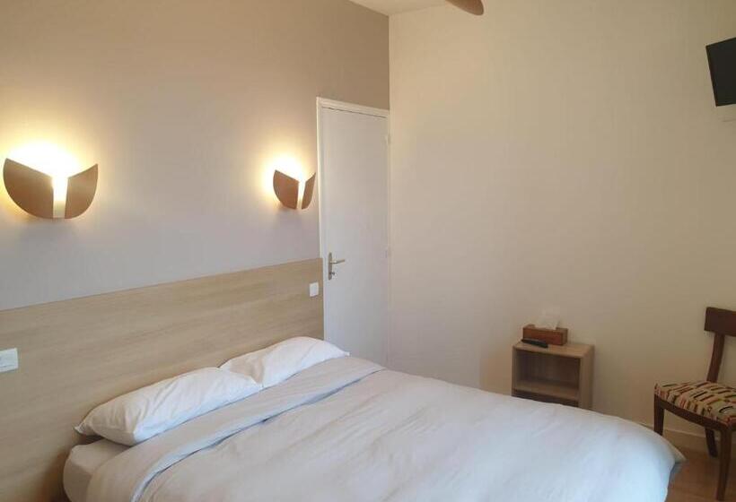 ホテル Auberge Du Couesnon