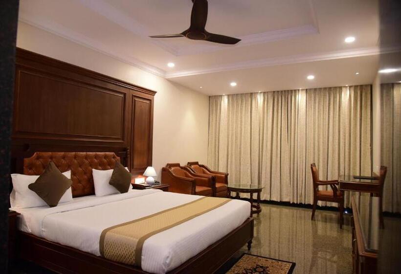 酒店 Bishnu Palace