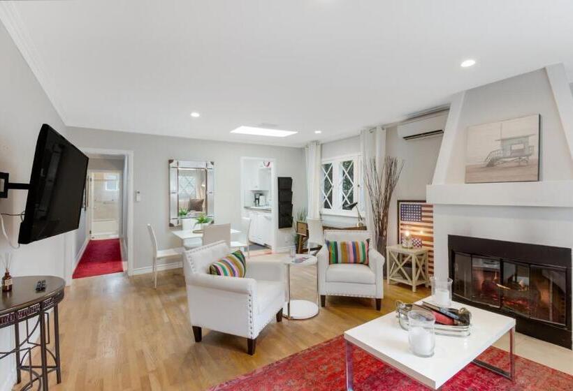 מלון כמוסות Cozy House In Weho