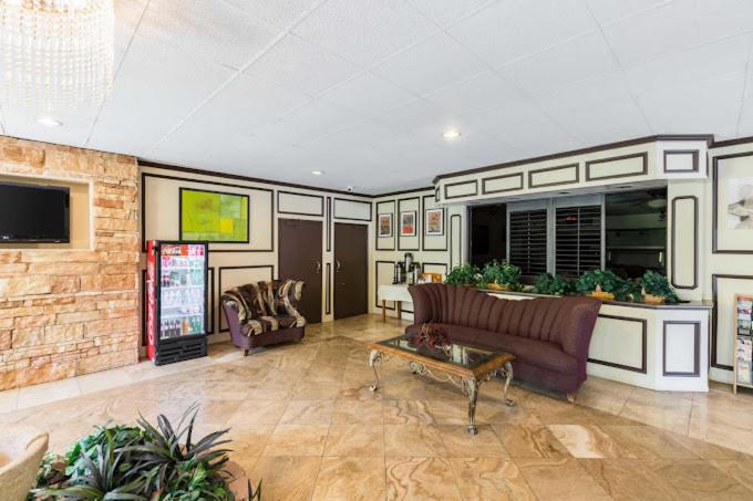 בית מלון כפרי Eco Inn Suites Baytown