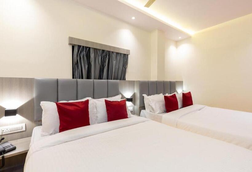 هتل Fabexpress Green House