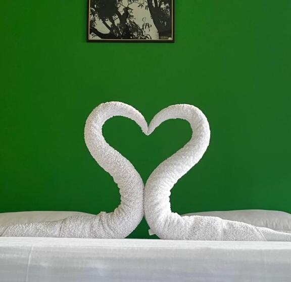 فندق Green Valley Jungle Resort