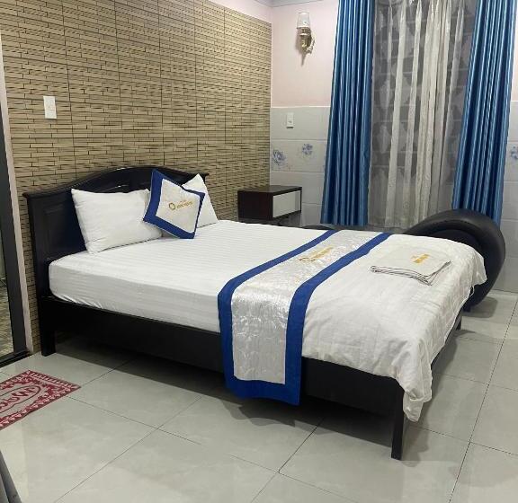 هتل Hương Thiên Phú