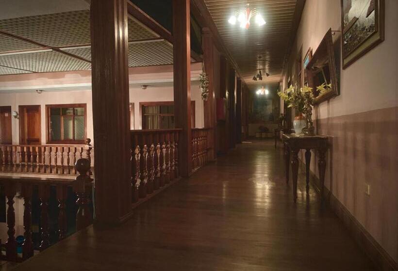 فندق Hostal Pichincha