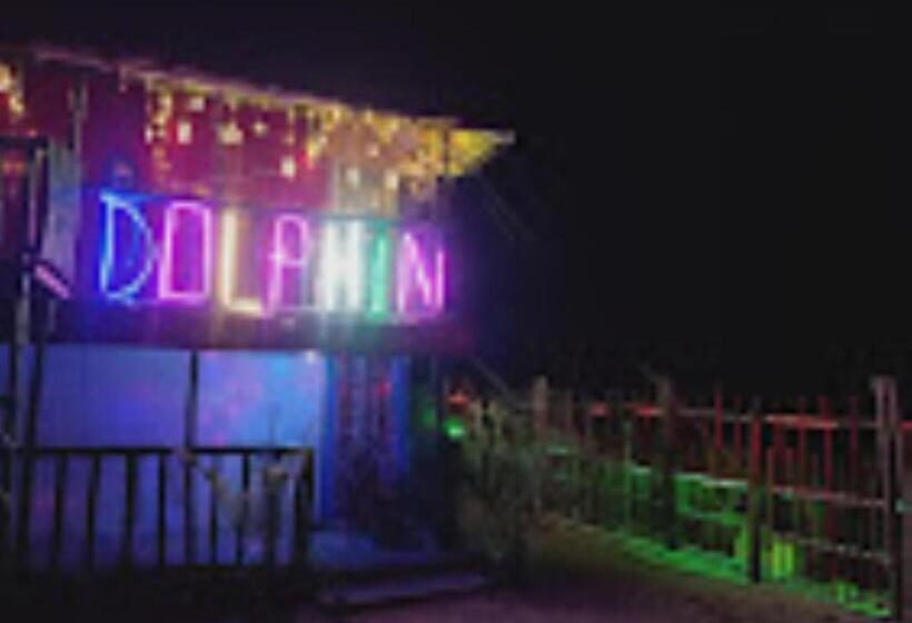 호텔 Mousuni The Dolphin Camp