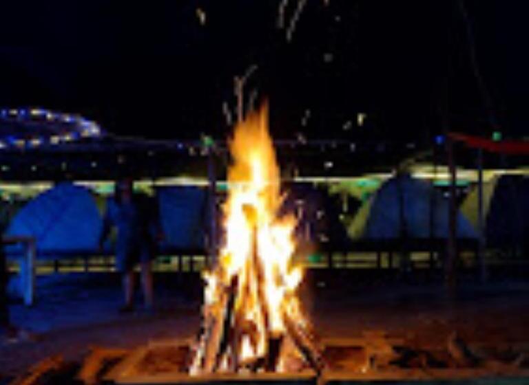 호텔 Mousuni The Dolphin Camp