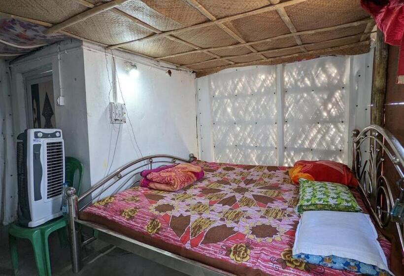 호텔 Mousuni The Dolphin Camp