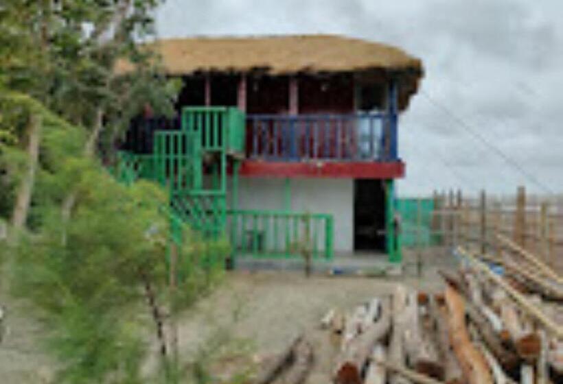 호텔 Mousuni The Dolphin Camp