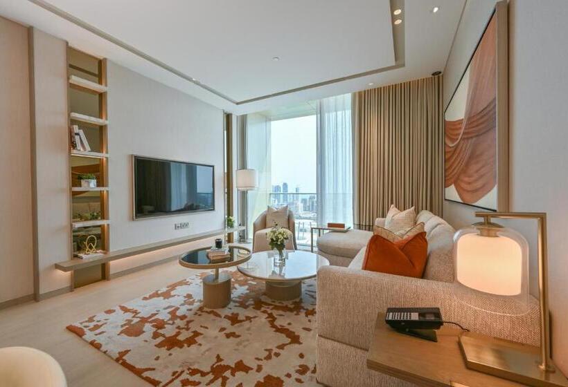 هتل Onyx Arjaan By Rotana