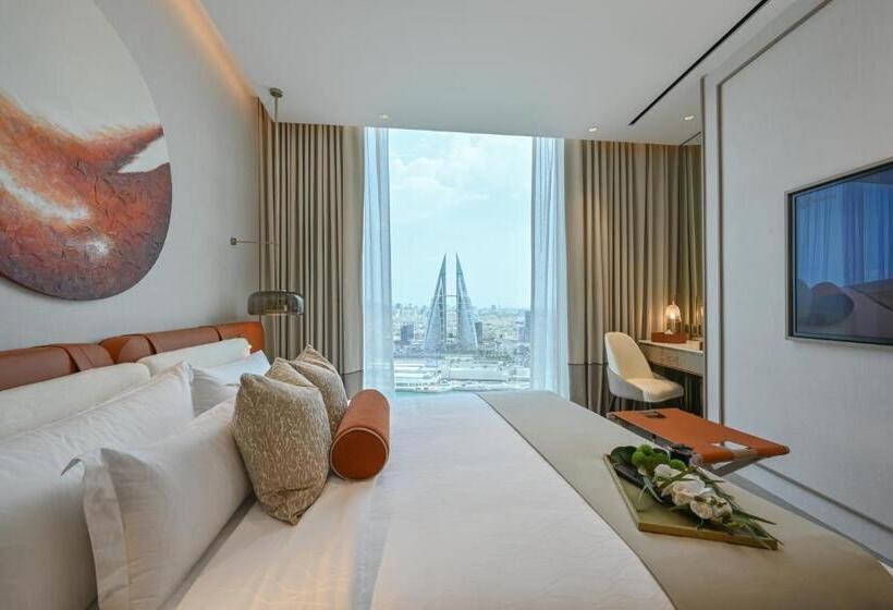 هتل Onyx Arjaan By Rotana