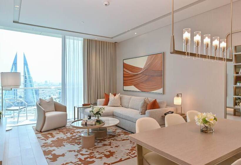 هتل Onyx Arjaan By Rotana