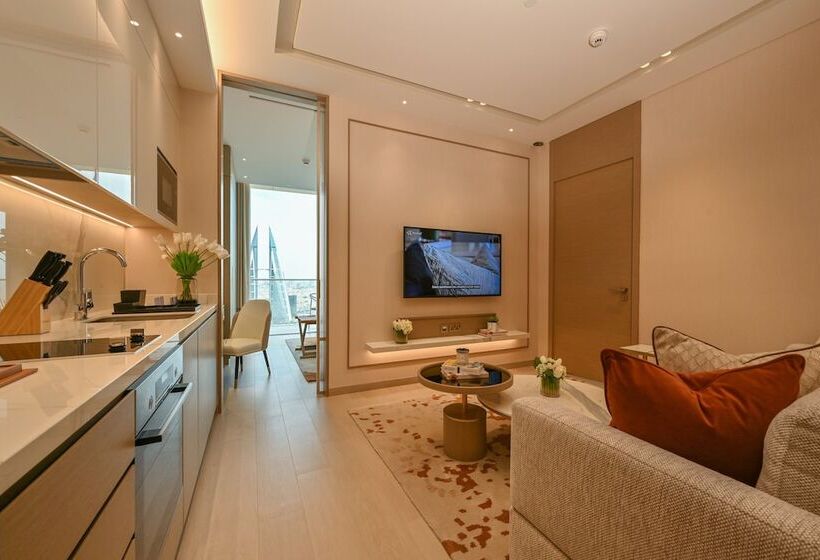 هتل Onyx Arjaan By Rotana