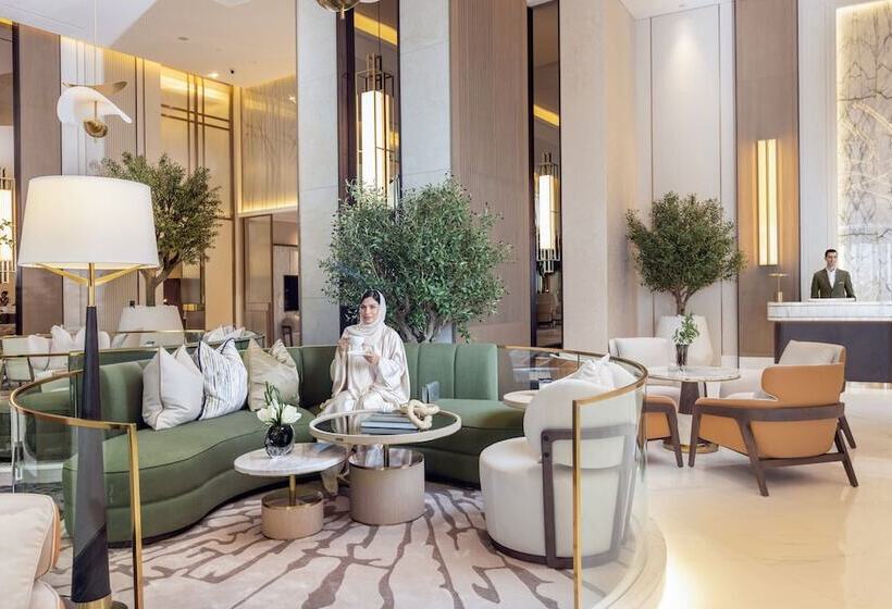 هتل Onyx Arjaan By Rotana