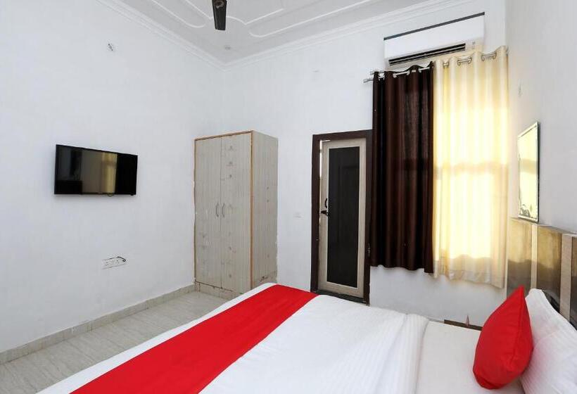 فندق Oyo Diamond Resort