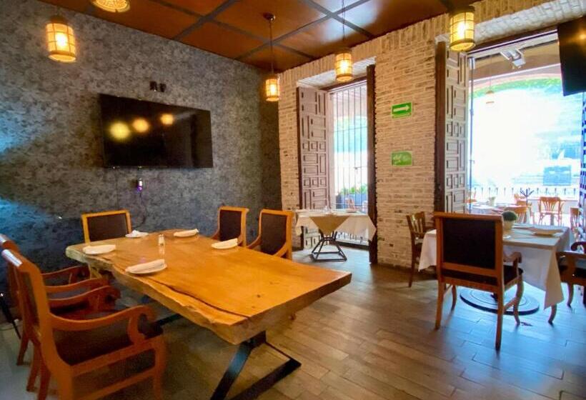 Отель Plaza D Armas