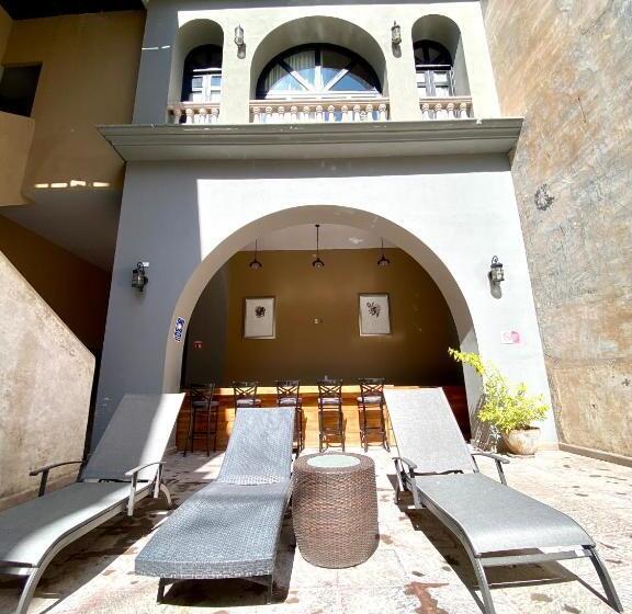 Отель Plaza D Armas