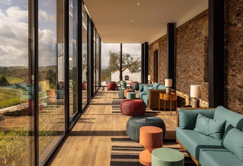 فندق ريفى Land of Alandroal