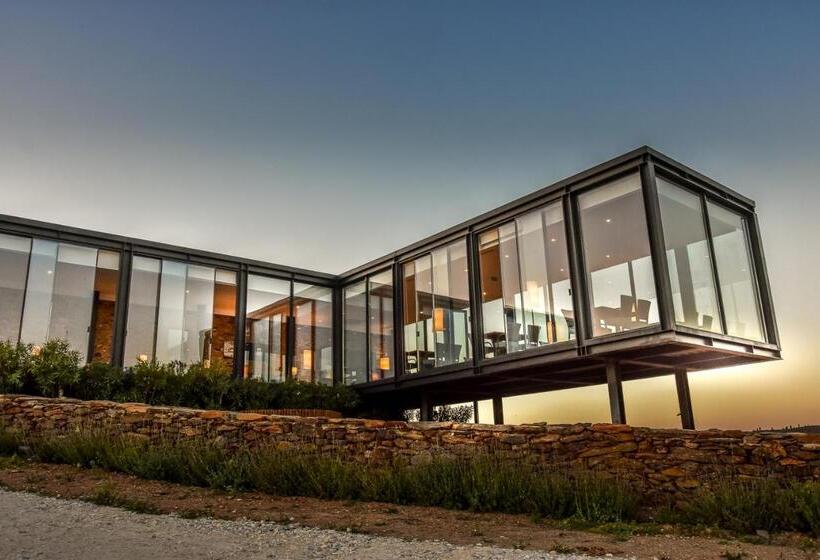 فندق ريفى Land of Alandroal