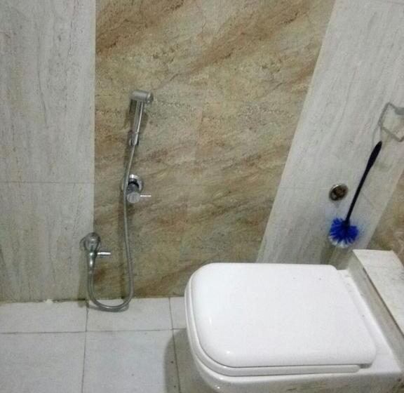 Отель Sri Residency