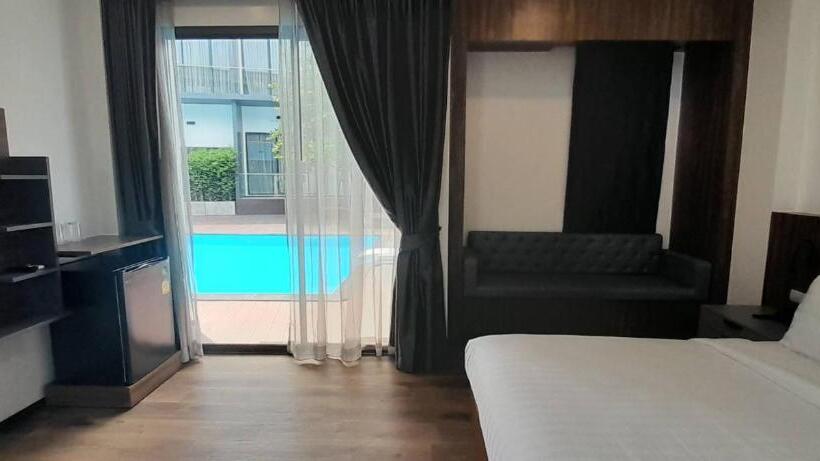 בית מלון כפרי The Riverkwai Bridge Resort 2