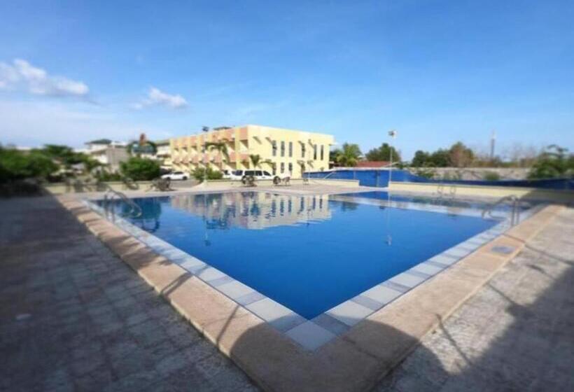 Island Tropic Hotel And Restaurant