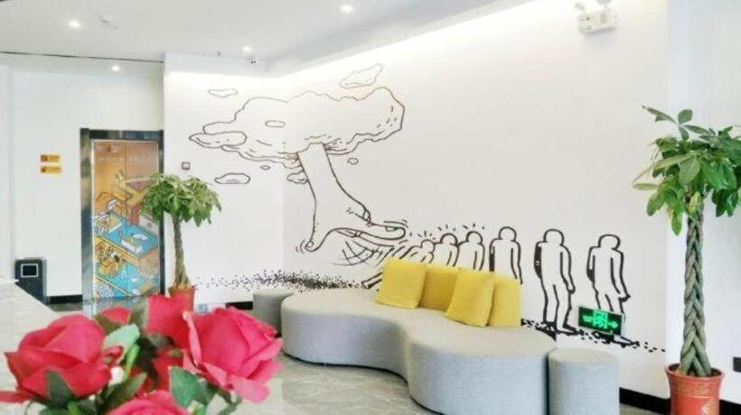 Iu Hotel Qingdao Golden Beach Xuejiadao Metro Station