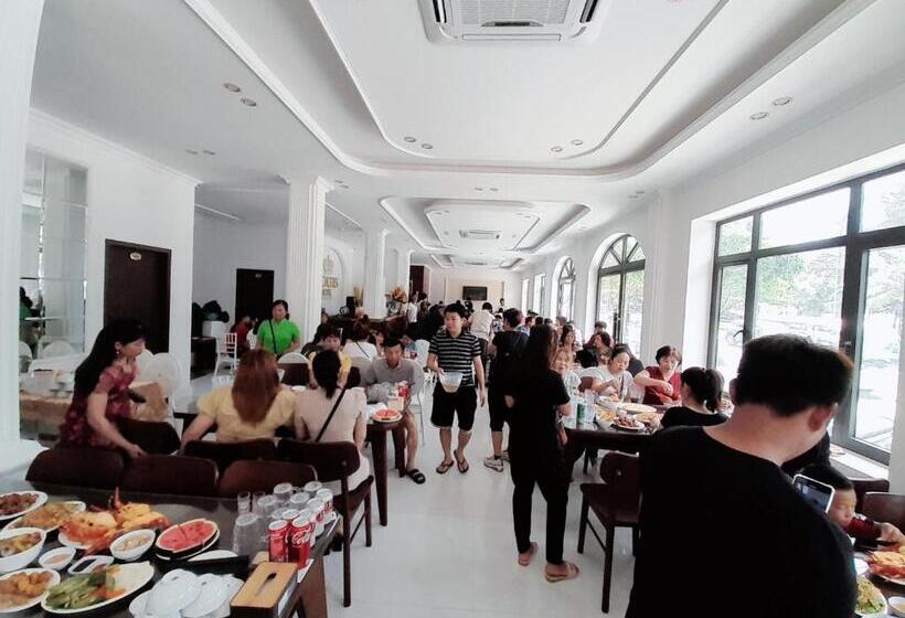 Khách Sạn Louis Hotel Sầm Sơn