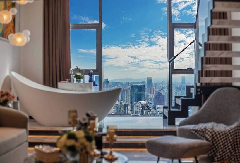 Kunming Hotel High Sky View