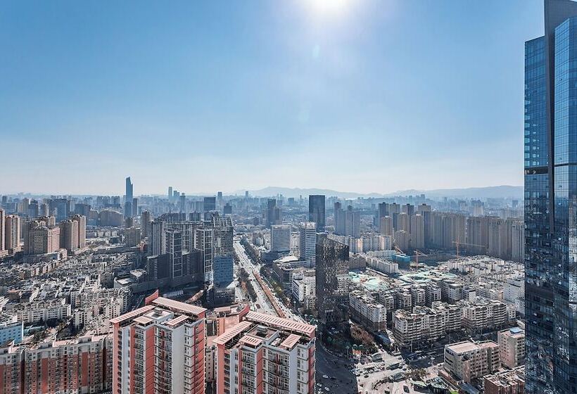 Kunming Hotel High Sky View