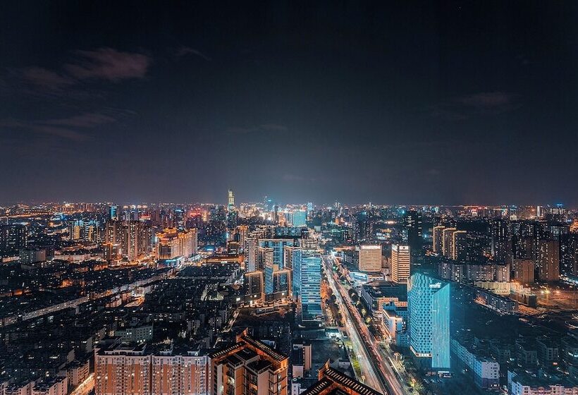 Kunming Hotel High Sky View