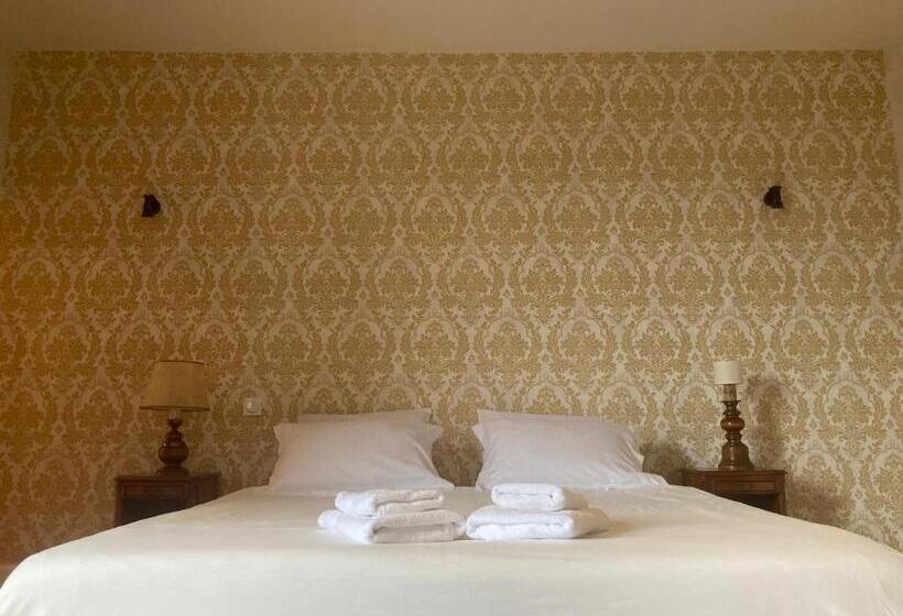 La Maison Voyage Bed And Breakfast