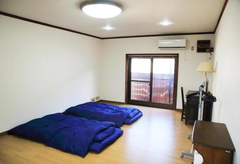 펜션 上田屋 半田館