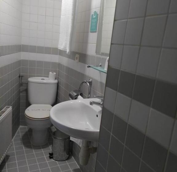 펜션 Alda Egues Rooms