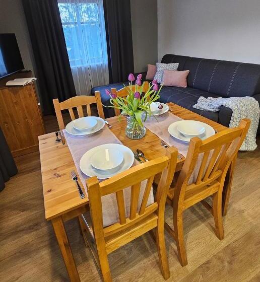 پانسیون Apartmány Horský Dvůr