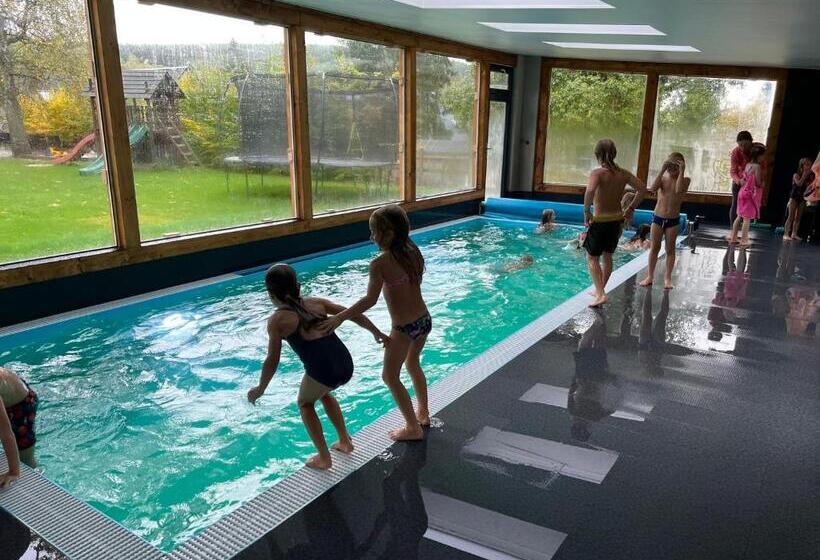 پانسیون Apartmány Horský Dvůr